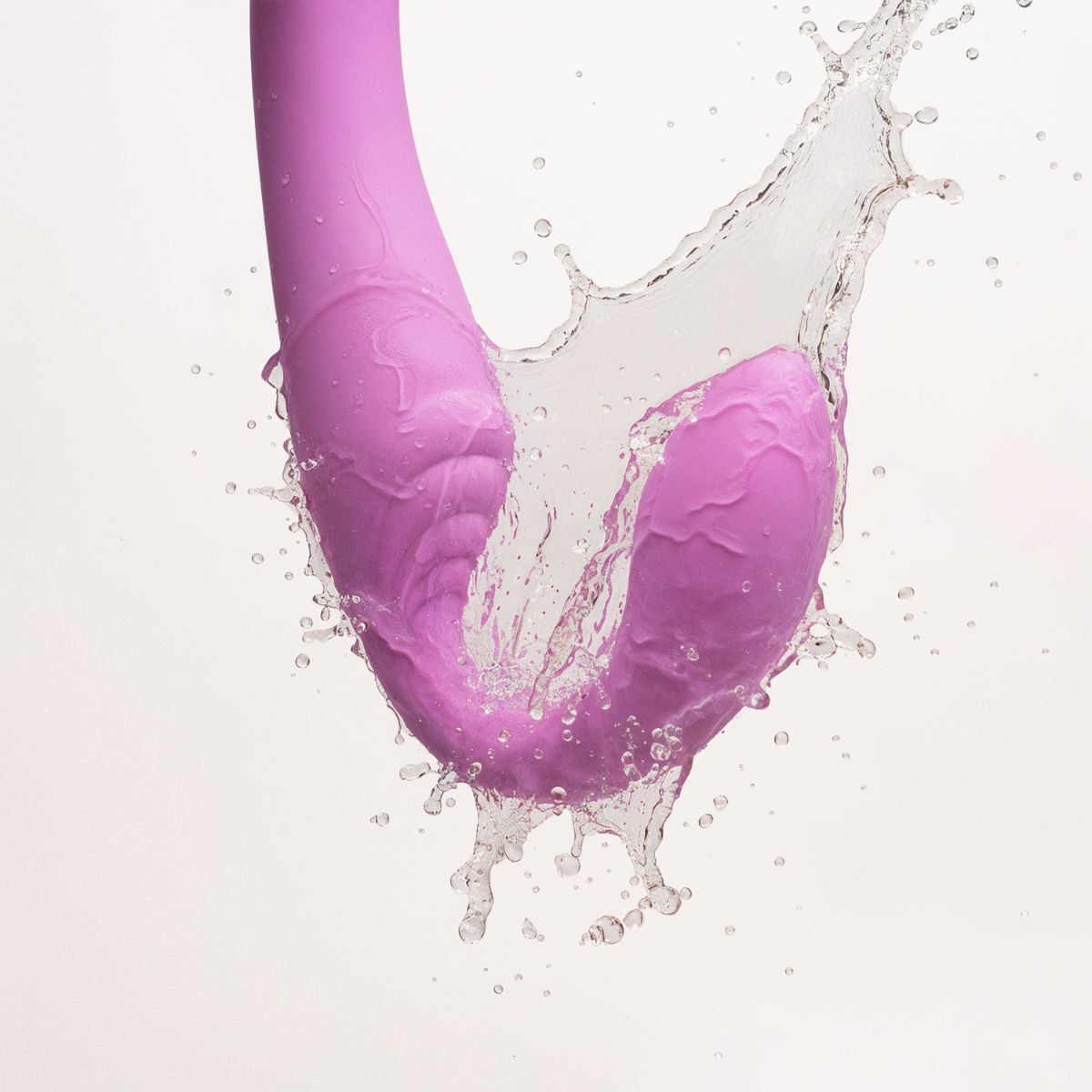 MAJESTIC VIBRADOR DUALIZ STRAP-ON